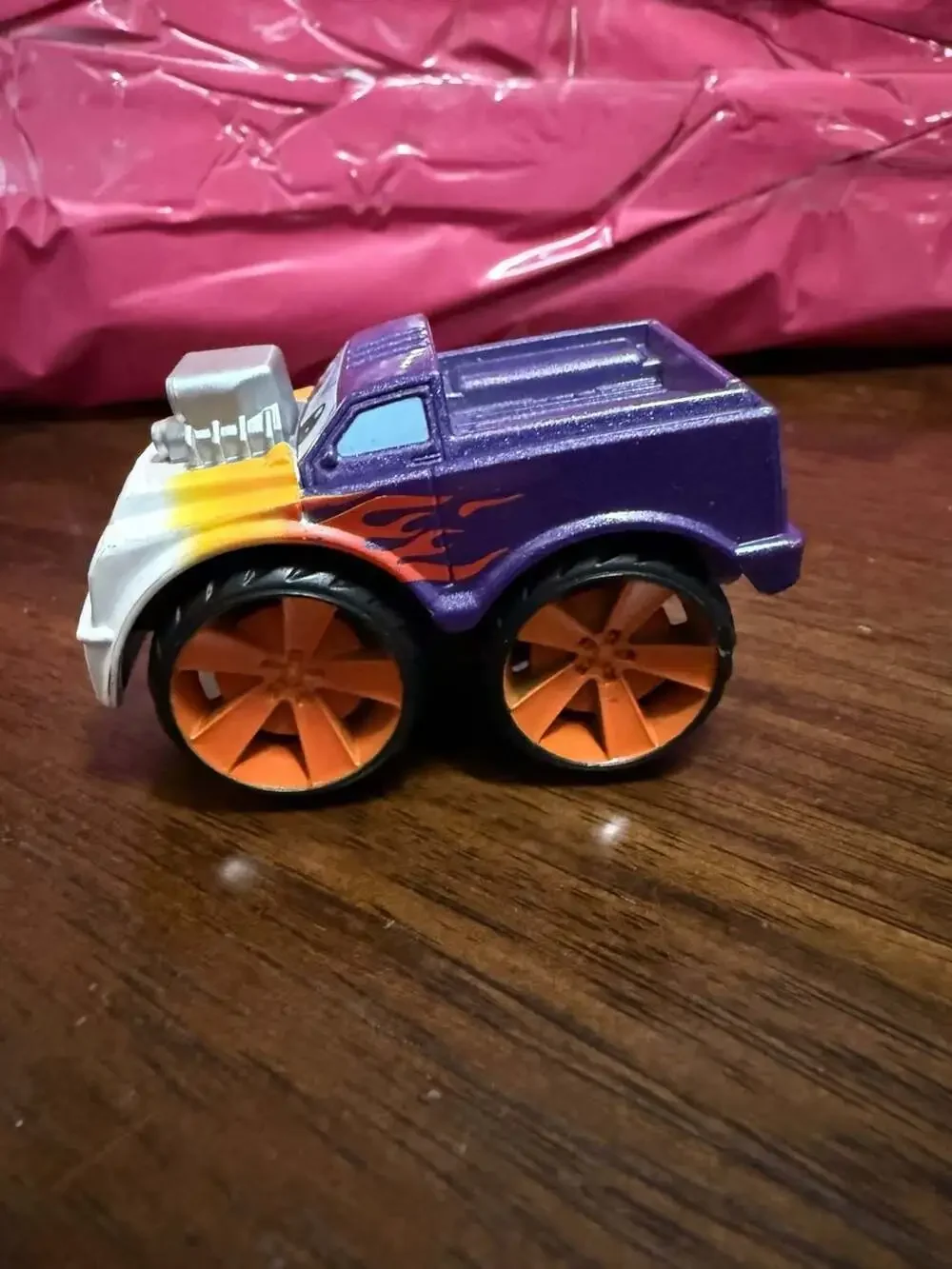 Hasbro Tonka Chuck & Friends Flex Purple Muscle Truck